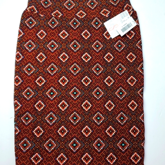 LuLaRoe Dresses & Skirts - NWT Lularoe Cassie pencil skirt
